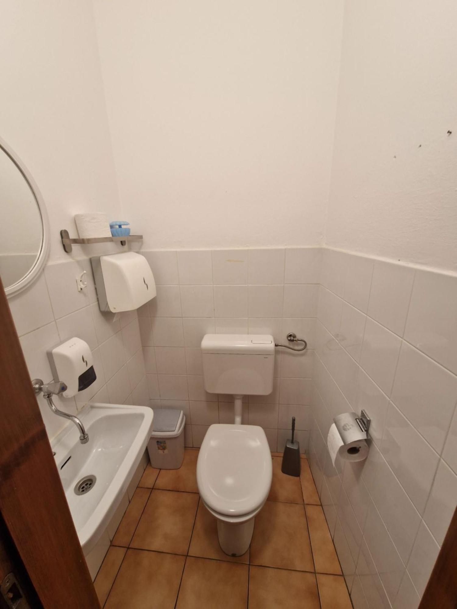 Apartma In Soba Vipavski Kriz 호텔 Ajdovščina 객실 사진